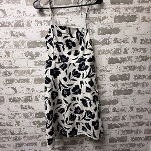 Old Navy White and Navy Floral Mini Dress
